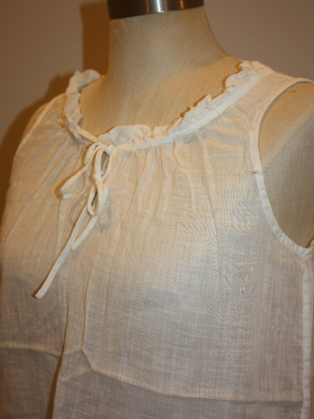 BANANA REPUBLIC WHITE LINEN SLEEVELESS TANK TOP ADJUSTABLE TIE - MEDIUM PETITE 4